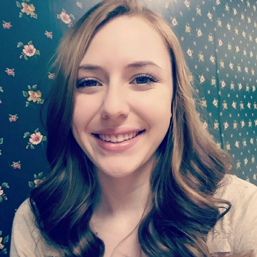 Meet your Posher, Brooke